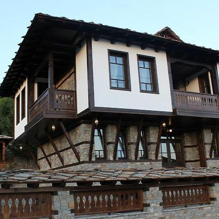 Delchevata Kushta V Leshten Phòng bức ảnh