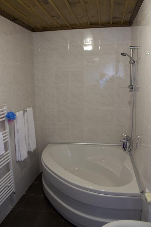 Delchevata Kushta V Leshten Phòng bức ảnh