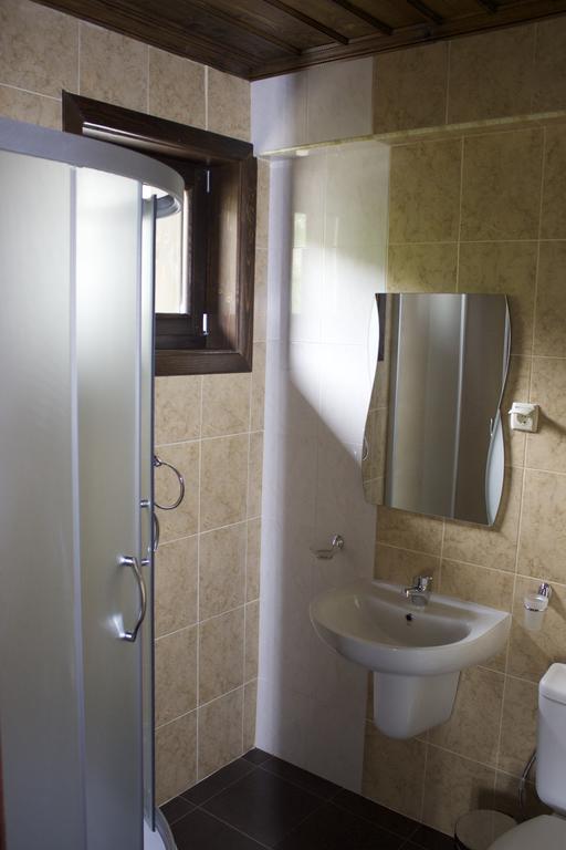 Delchevata Kushta V Leshten Phòng bức ảnh